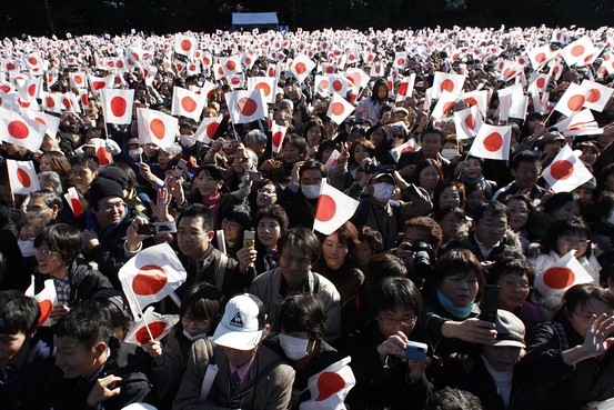 japan-crowd